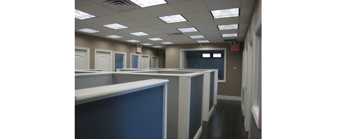 new-york-interior-designer_commercial_Built-Workstations-1-1100x450.jpg