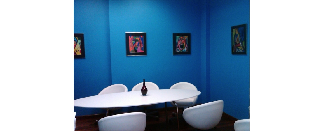 new-york-interior-designer_commercial_Medical-Center-Conference-Room-1100x450.jpg